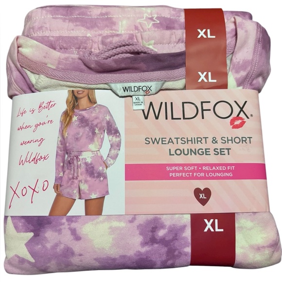 Wildfox Other - Wildfox women's sweatshirt and short lounge set in a purple tie-dye stars print